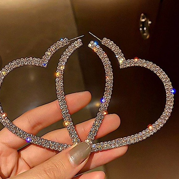 Diamond Oversized Gold Rhinestone Heart Hoop Earrings. Gold plated - Picture 7 of 11